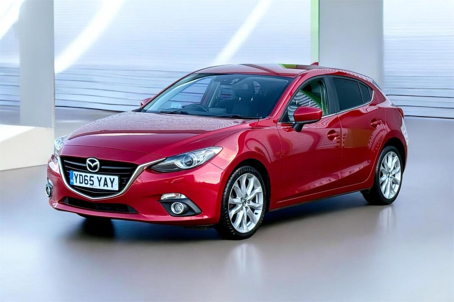 Used Mazda Mazda3 2015 for sale - 77688980: Photo 2