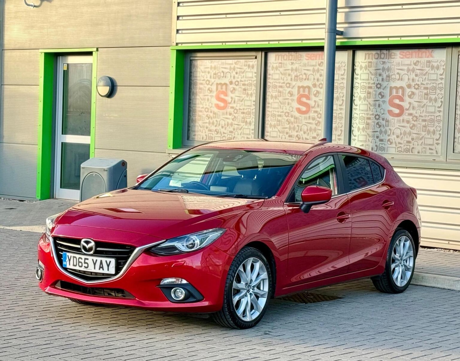 Used Mazda Mazda3 2015 for sale - 77688980: Photo 31