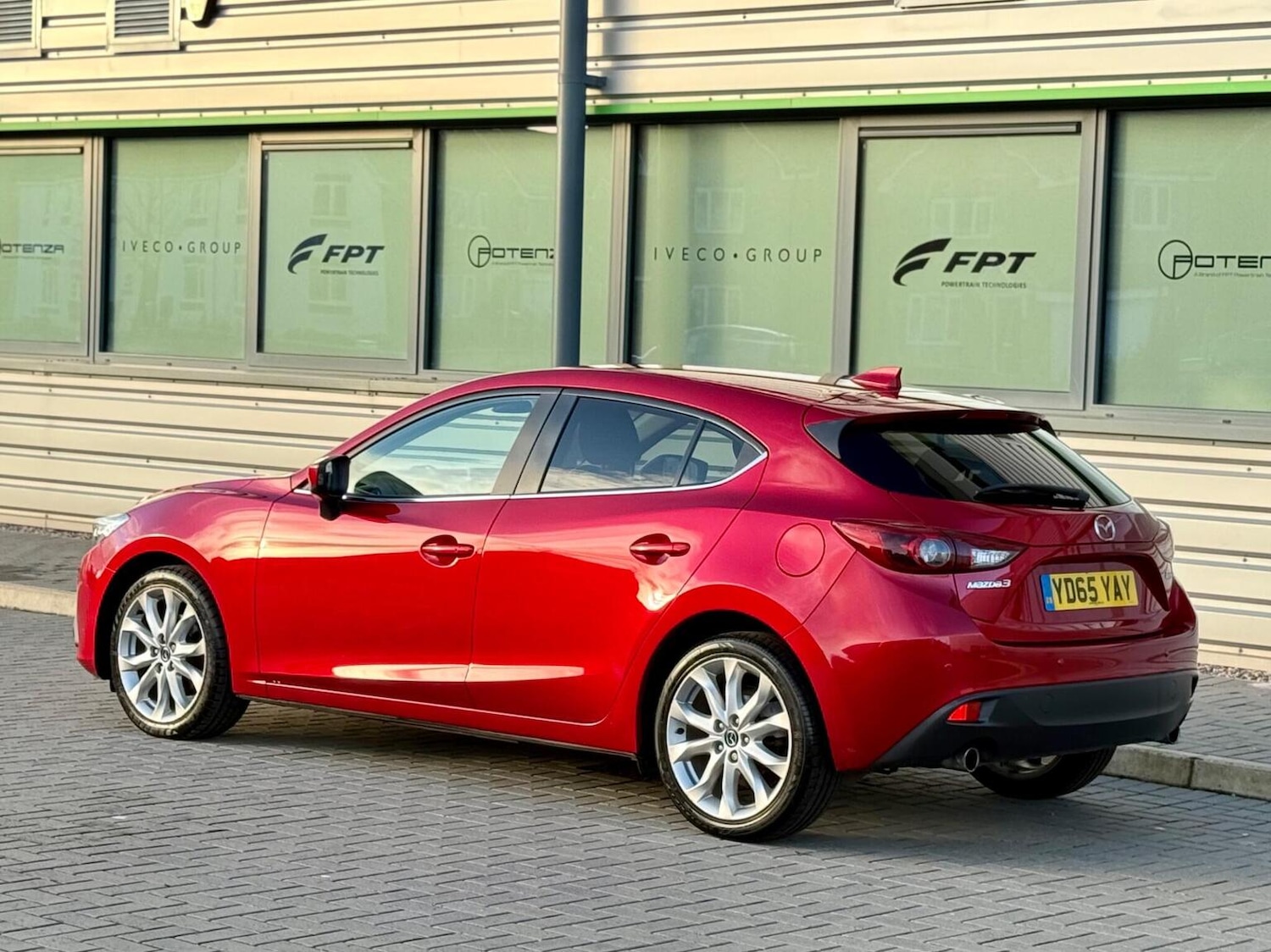 Used Mazda Mazda3 2015 for sale - 77688980: Photo 47