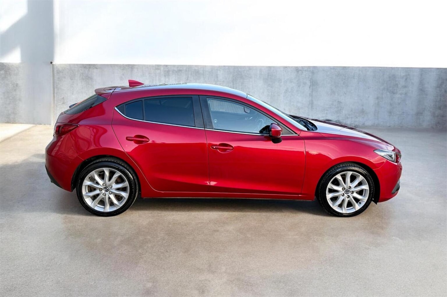 Used Mazda Mazda3 2015 for sale - 77688980: Photo 8