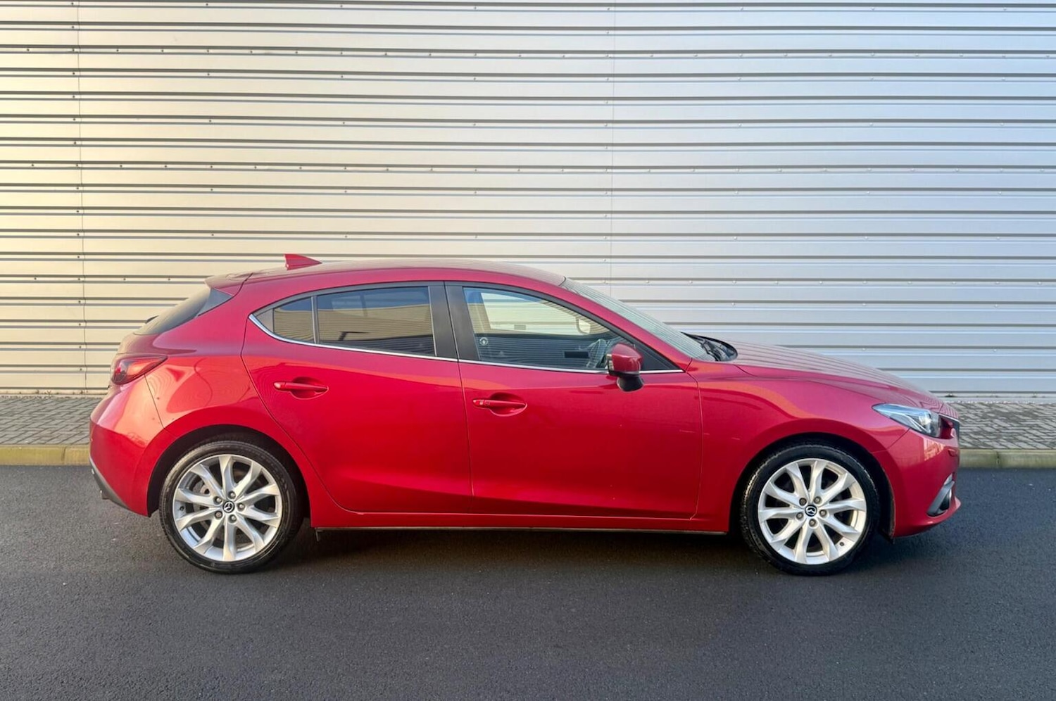 Used Mazda Mazda3 2015 for sale - 77688980: Photo 97
