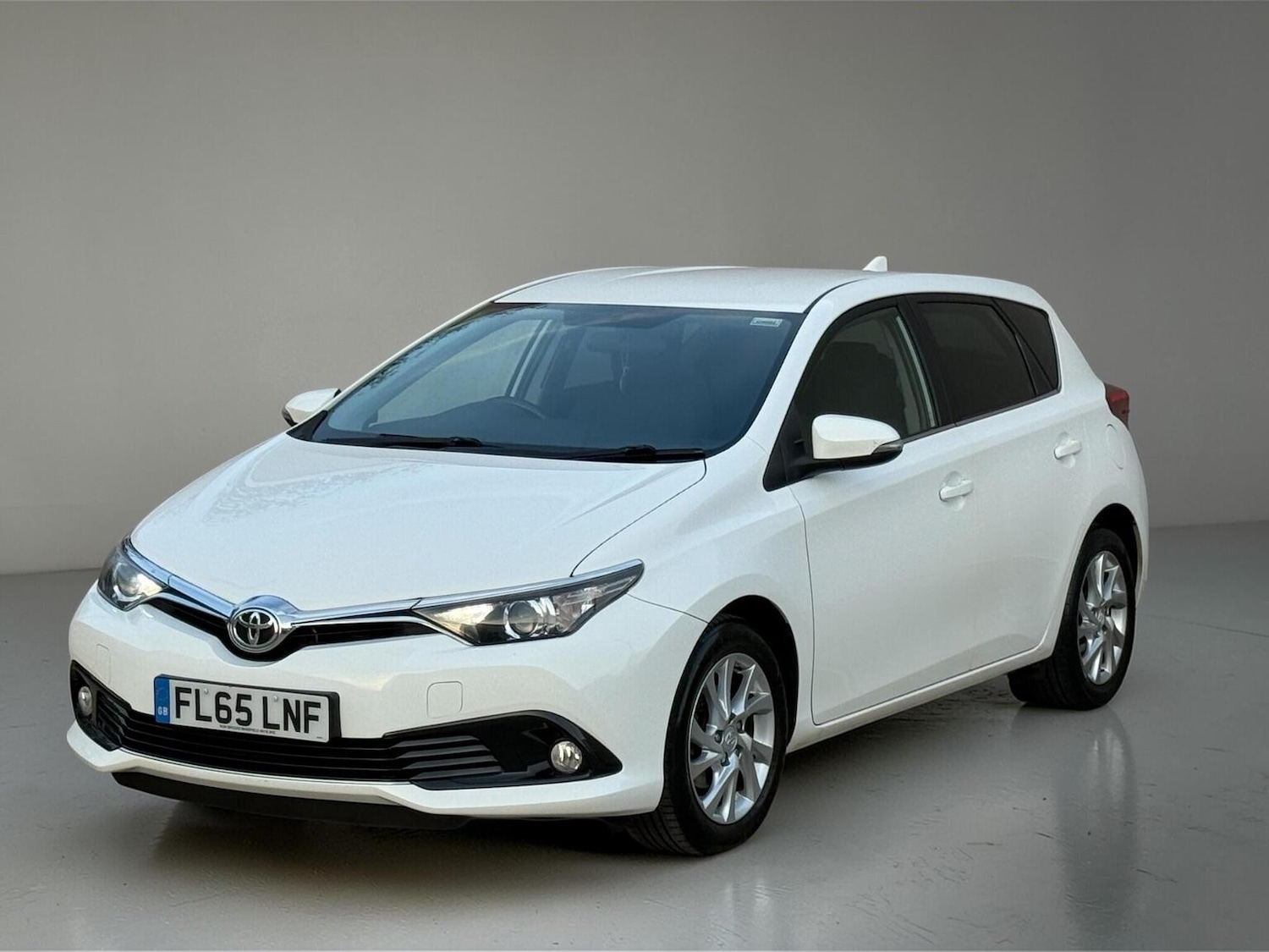 Used Toyota Auris 2015 for sale - 78004474: Photo 2