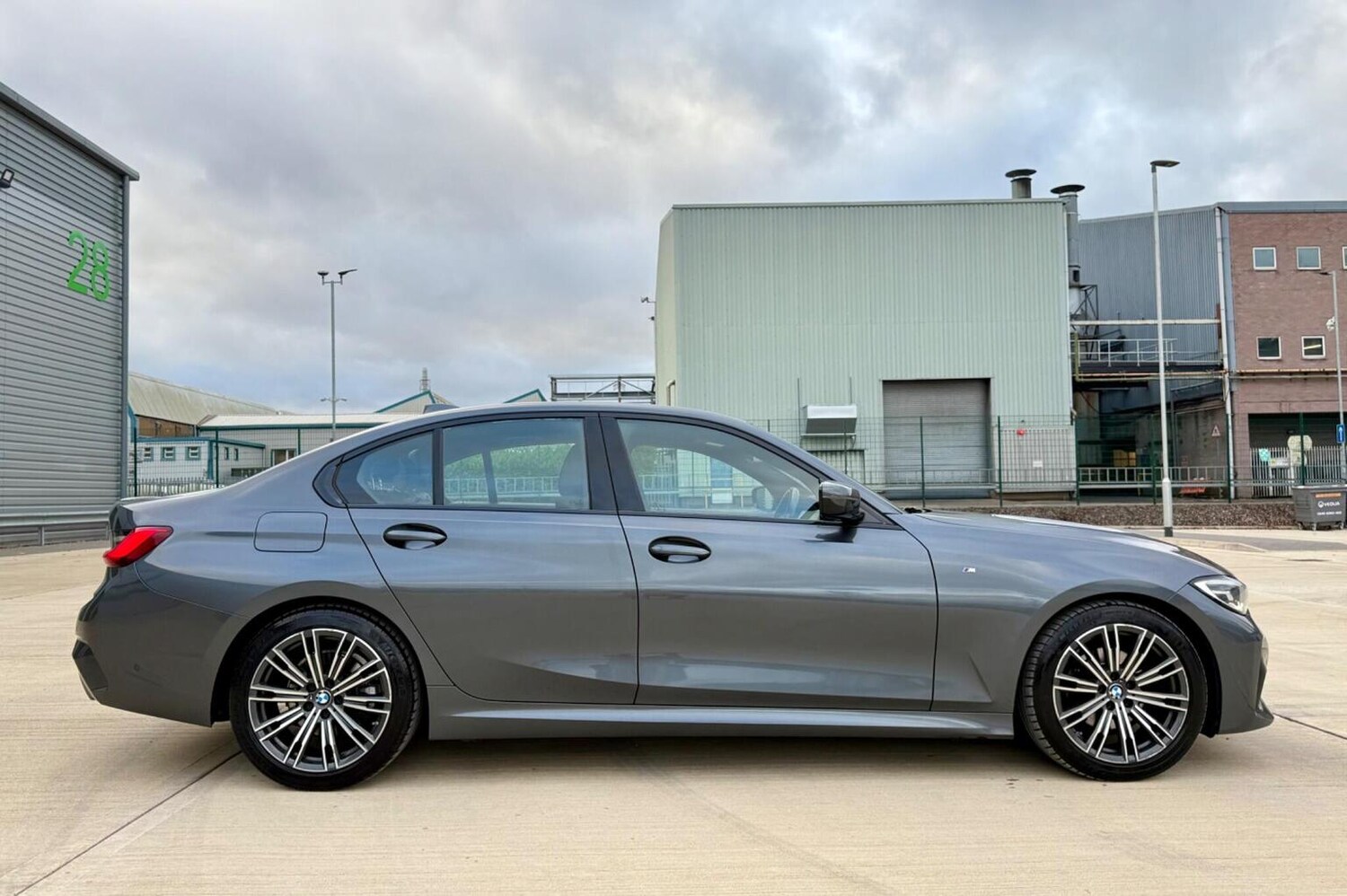Used BMW 3 Series 2019 for sale - 77688999: Photo 31