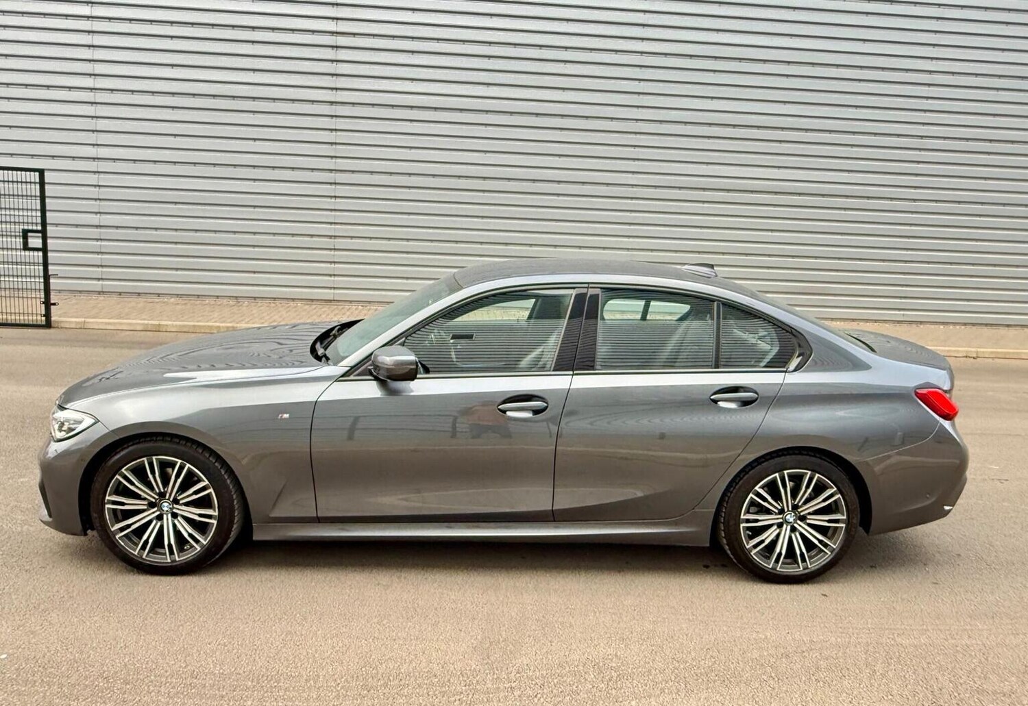 Used BMW 3 Series 2019 for sale - 77688999: Photo 41