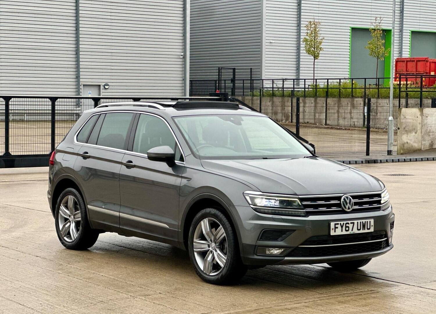 Used Volkswagen Tiguan 2017 for sale - 77689001: Photo 49