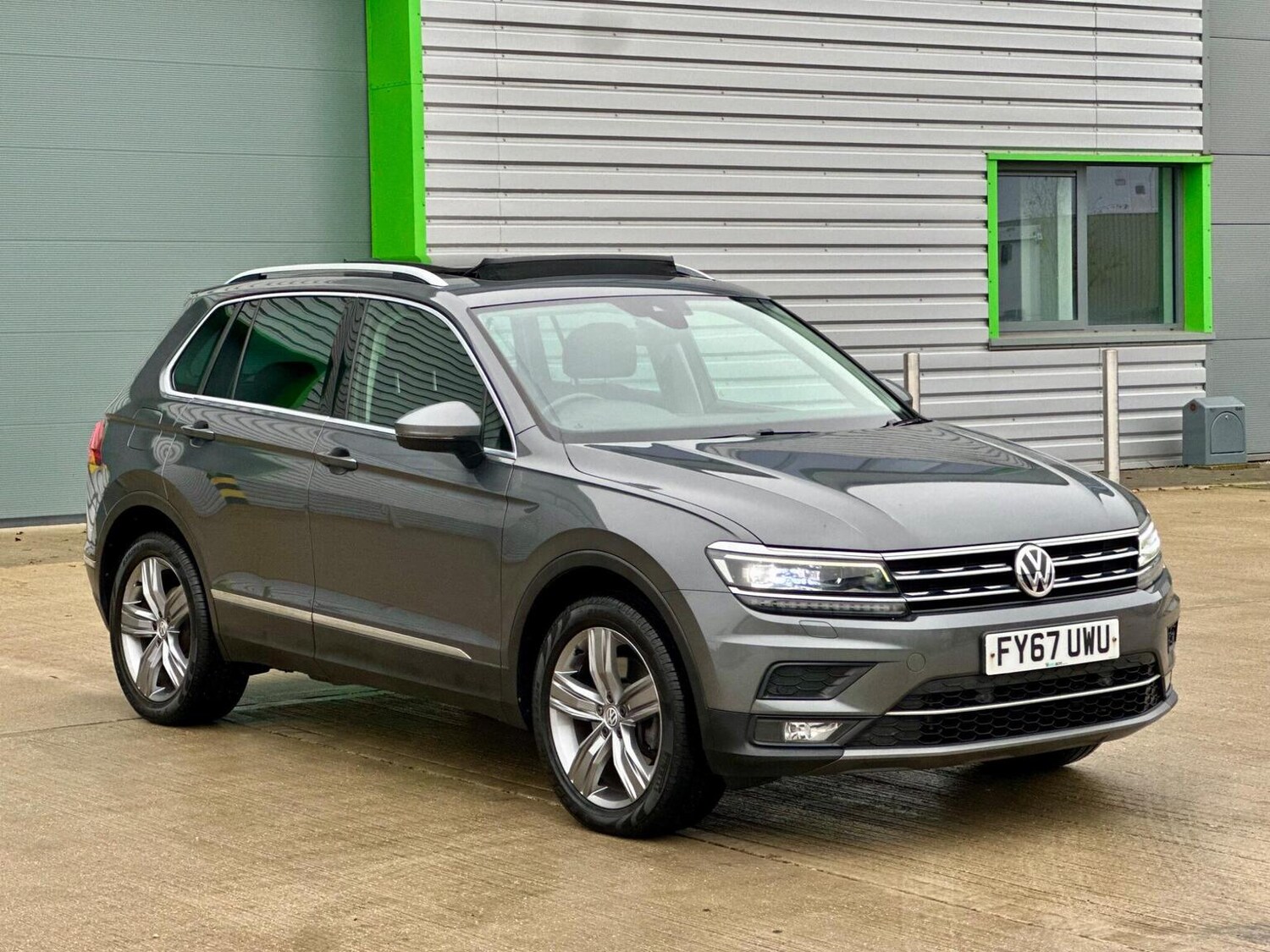 Used Volkswagen Tiguan 2017 for sale - 77689001: Photo 61