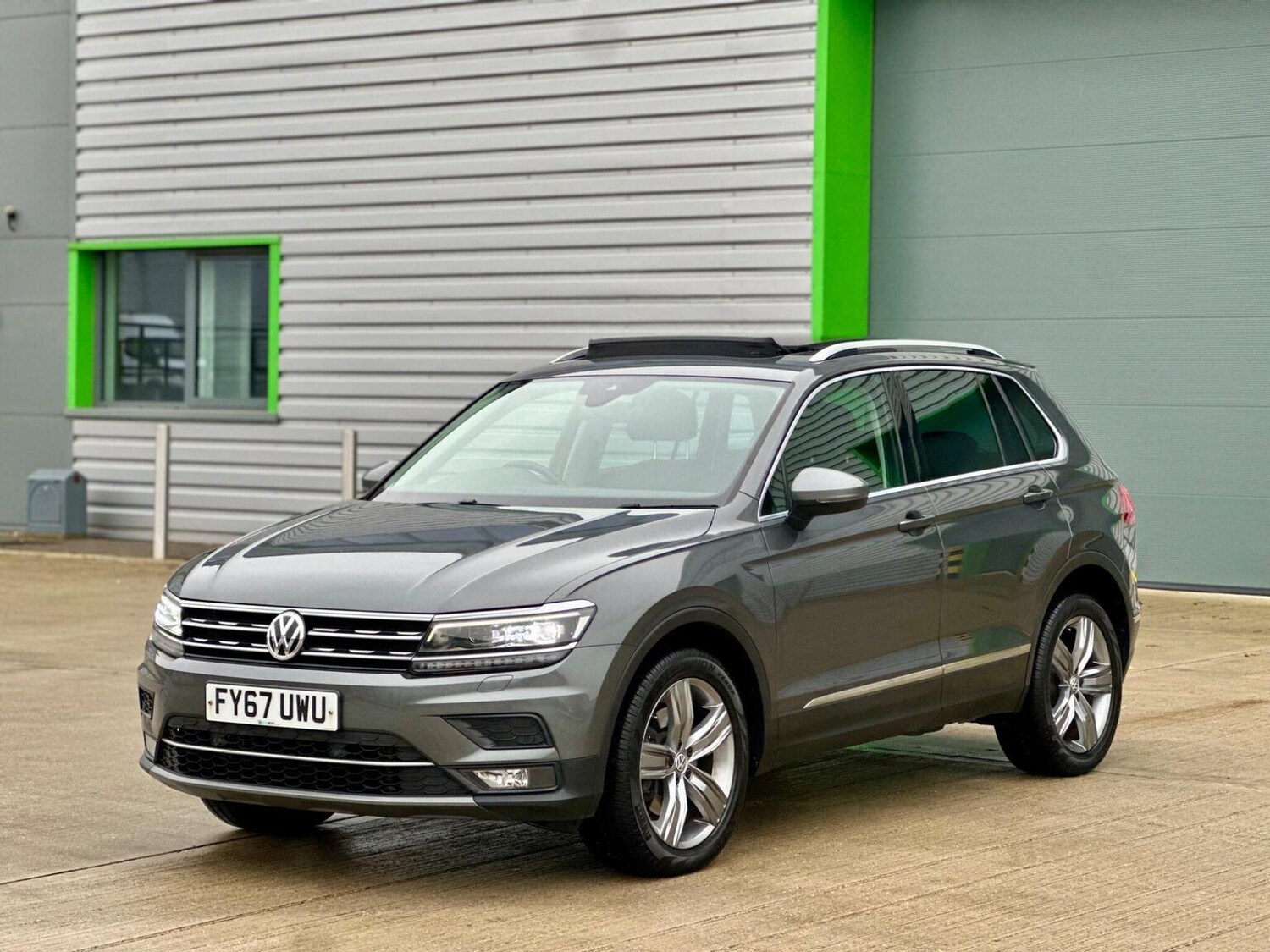 Used Volkswagen Tiguan 2017 for sale - 77689001: Photo 63