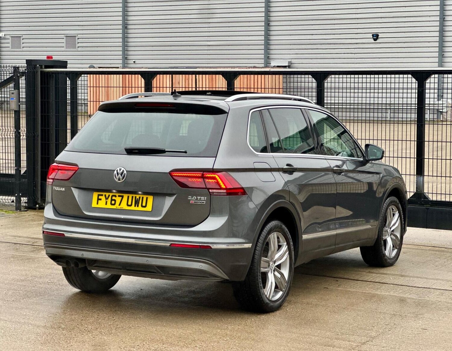 Used Volkswagen Tiguan 2017 for sale - 77689001: Photo 69