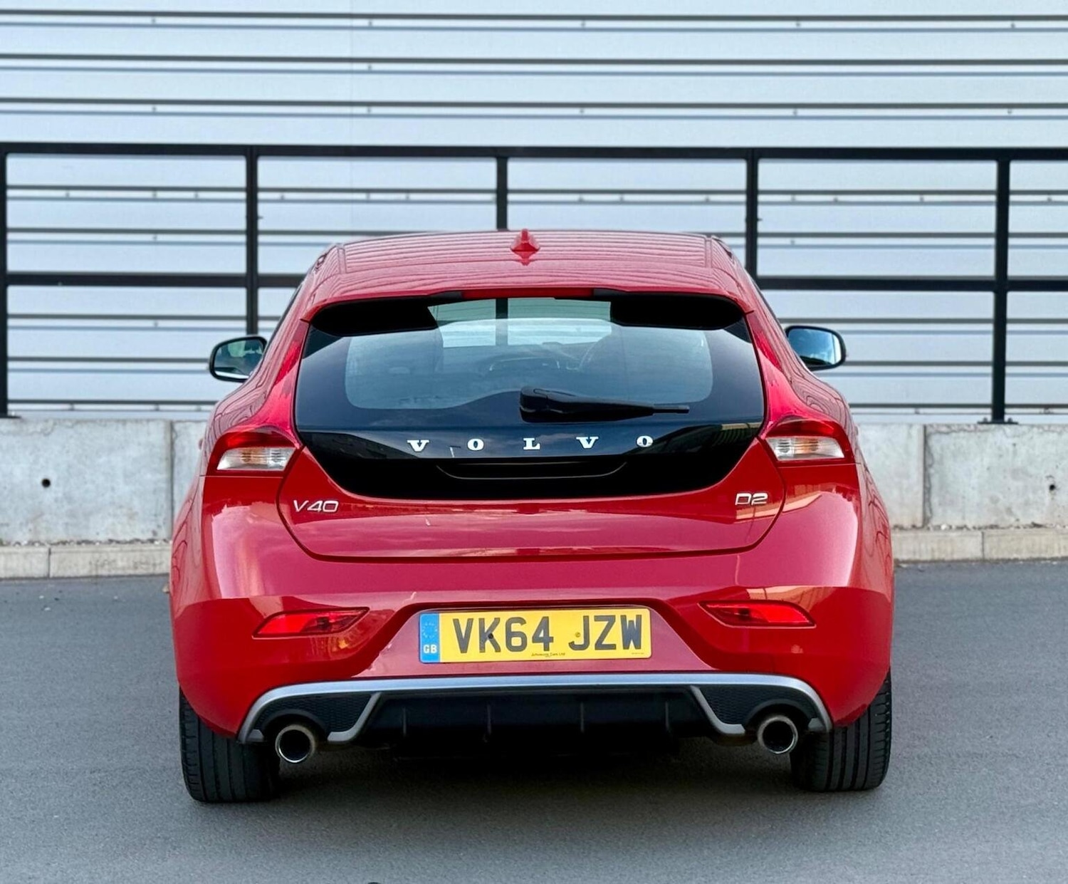 Used Volvo V40 2014 for sale - 77688974: Photo 43