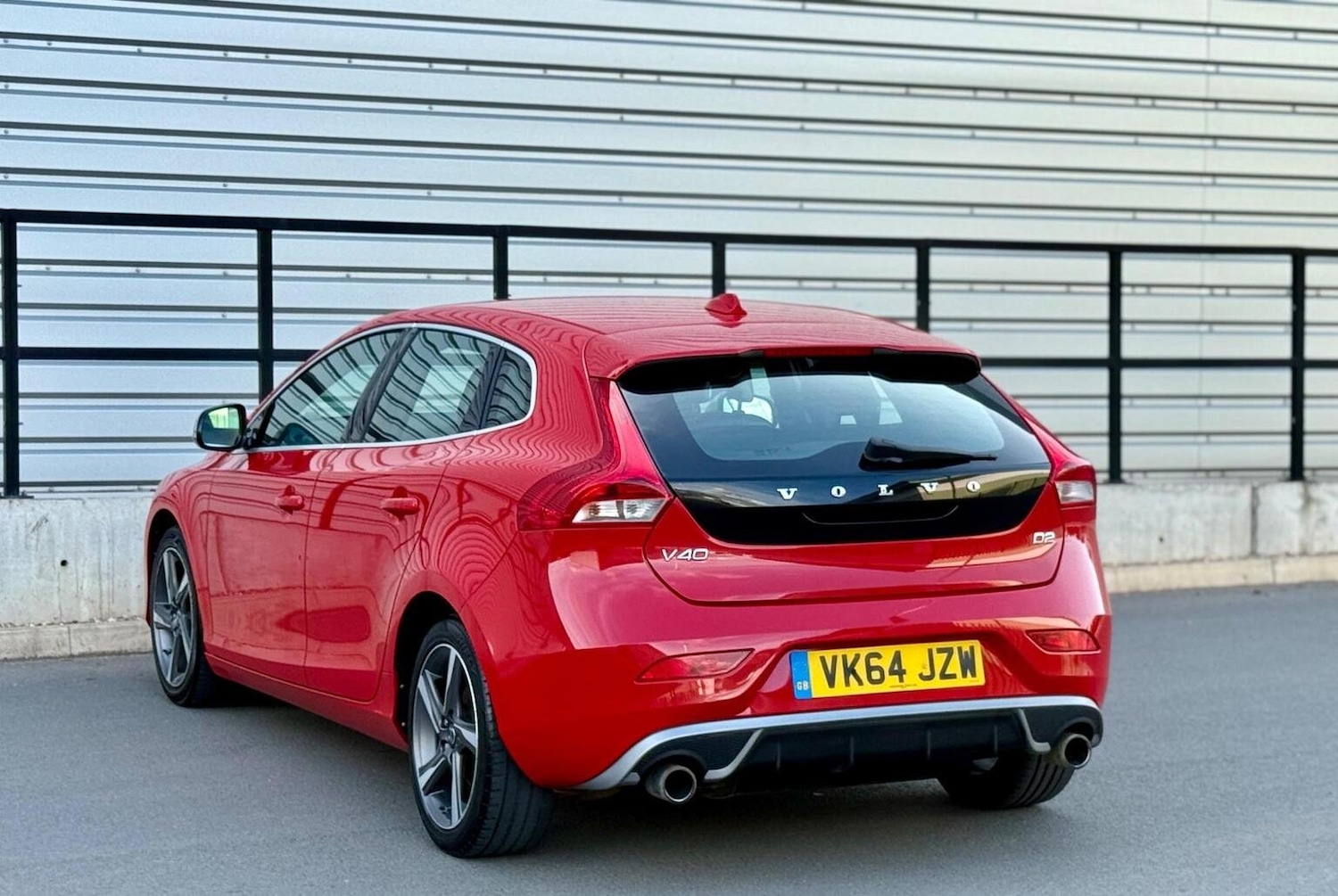 Used Volvo V40 2014 for sale - 77688974: Photo 46