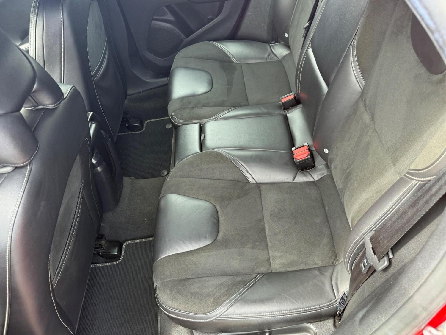 Used Volvo V40 2014 for sale - 77688974: Photo 65