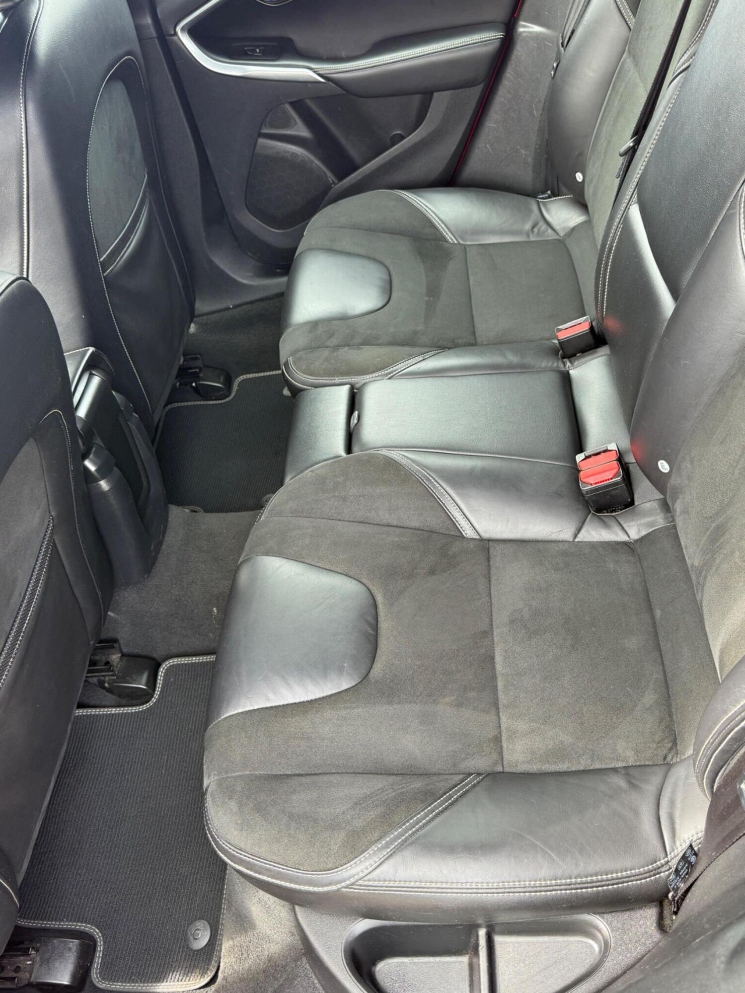 Used Volvo V40 2014 for sale - 77688974: Photo 66