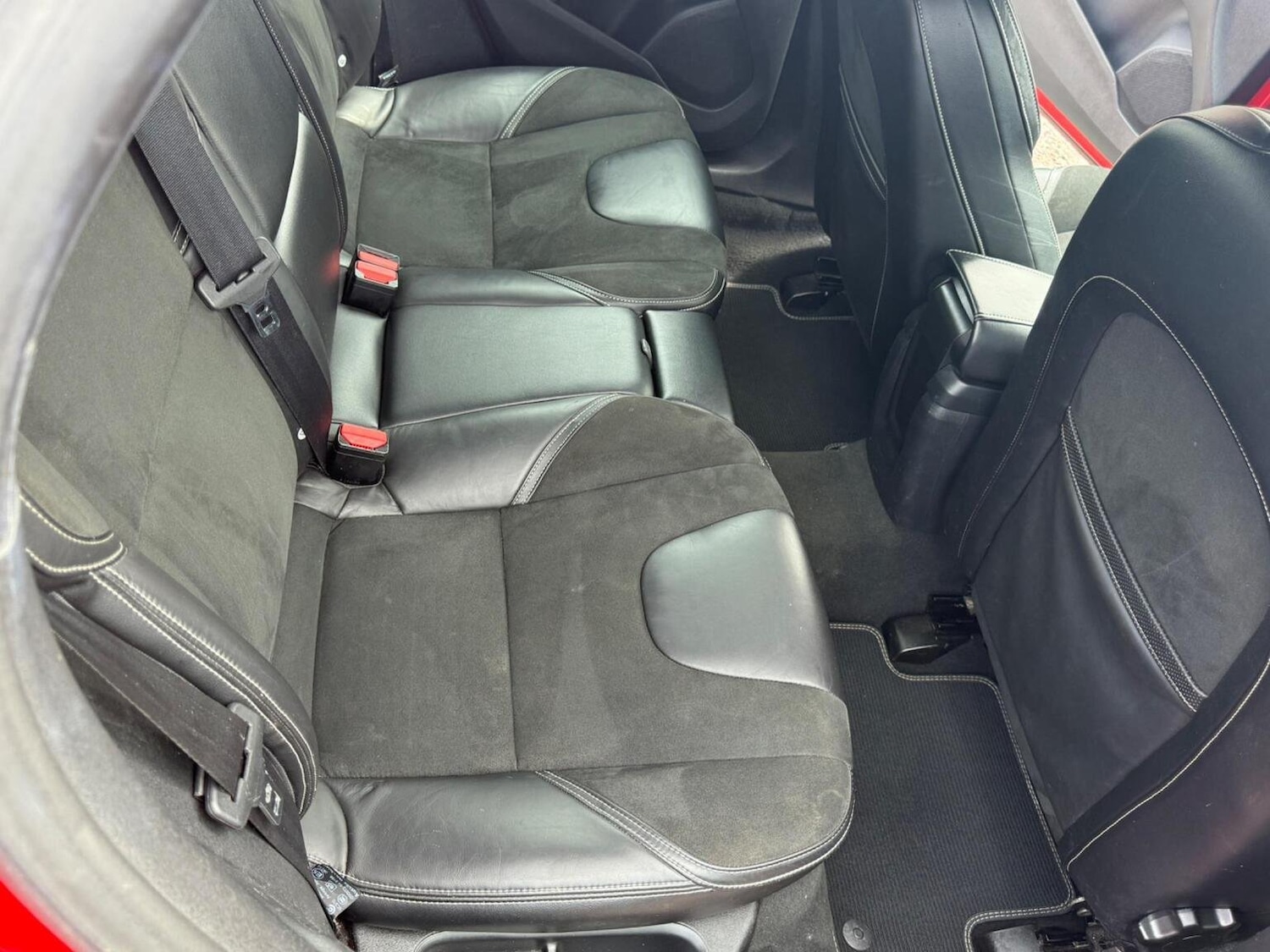 Used Volvo V40 2014 for sale - 77688974: Photo 67