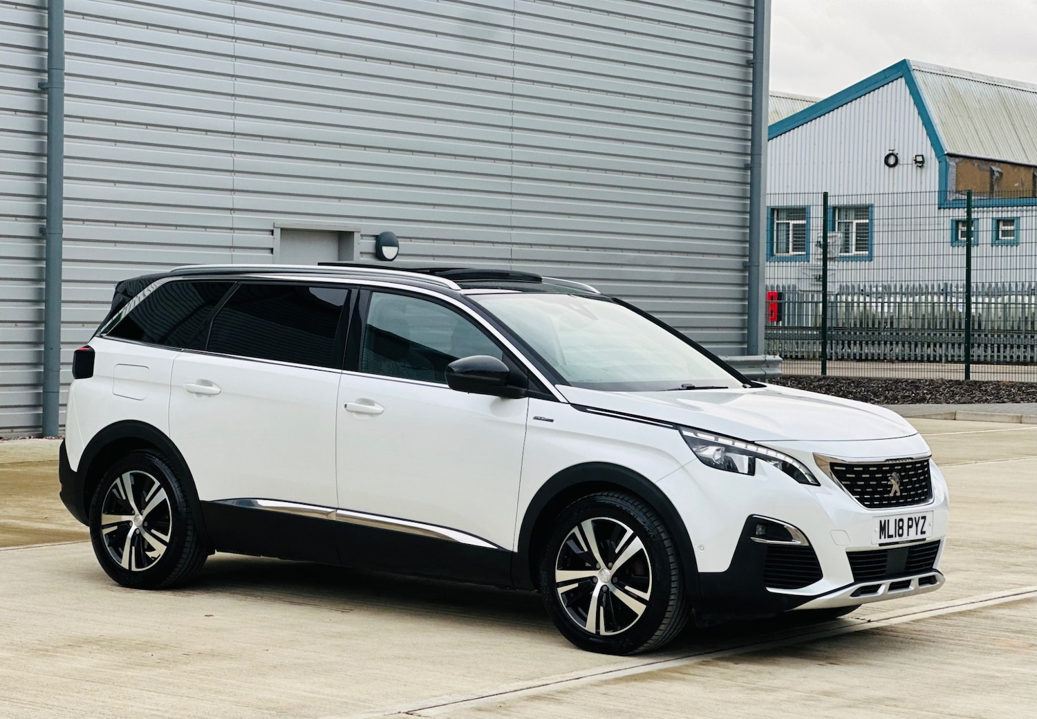 Used Peugeot 5008 2018 for sale - 76358253: Photo 29