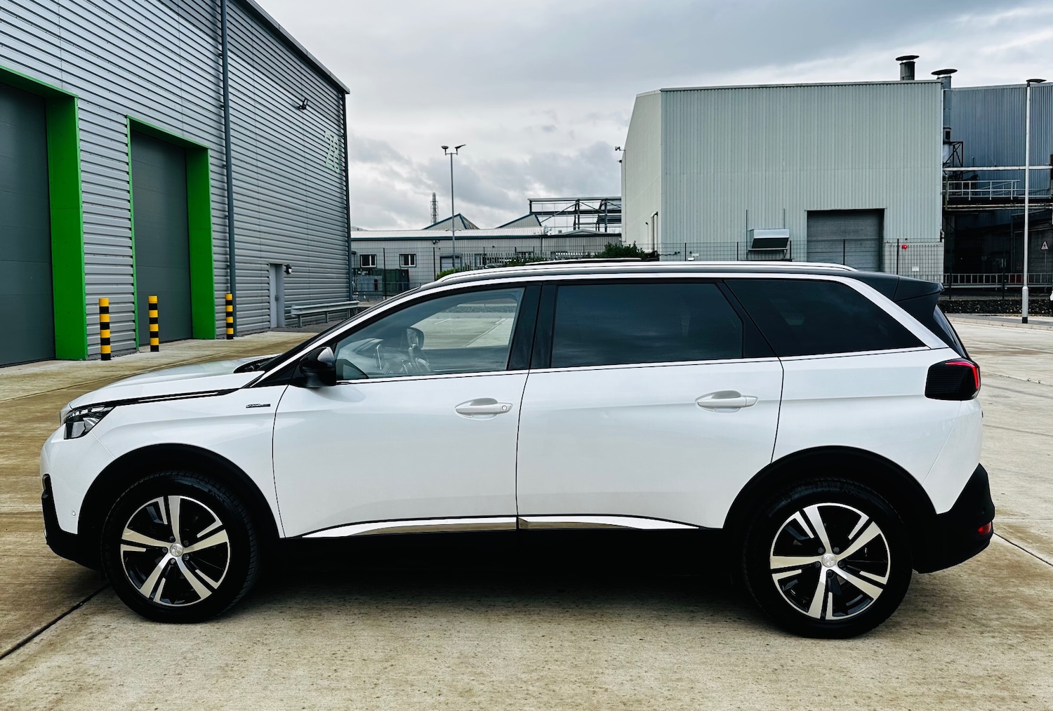 Used Peugeot 5008 2018 for sale - 76358253: Photo 32