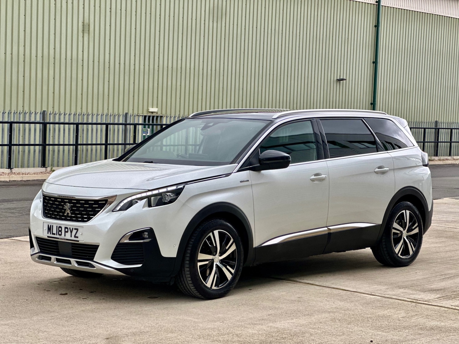Used Peugeot 5008 2018 for sale - 76358253: Photo 92