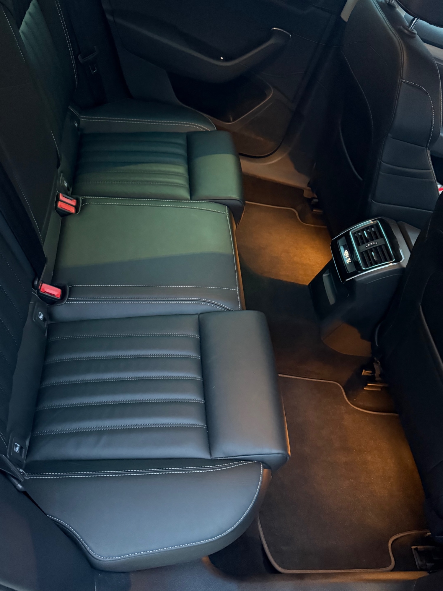 Used Skoda Superb 2020 for sale - 76418575: Photo 12