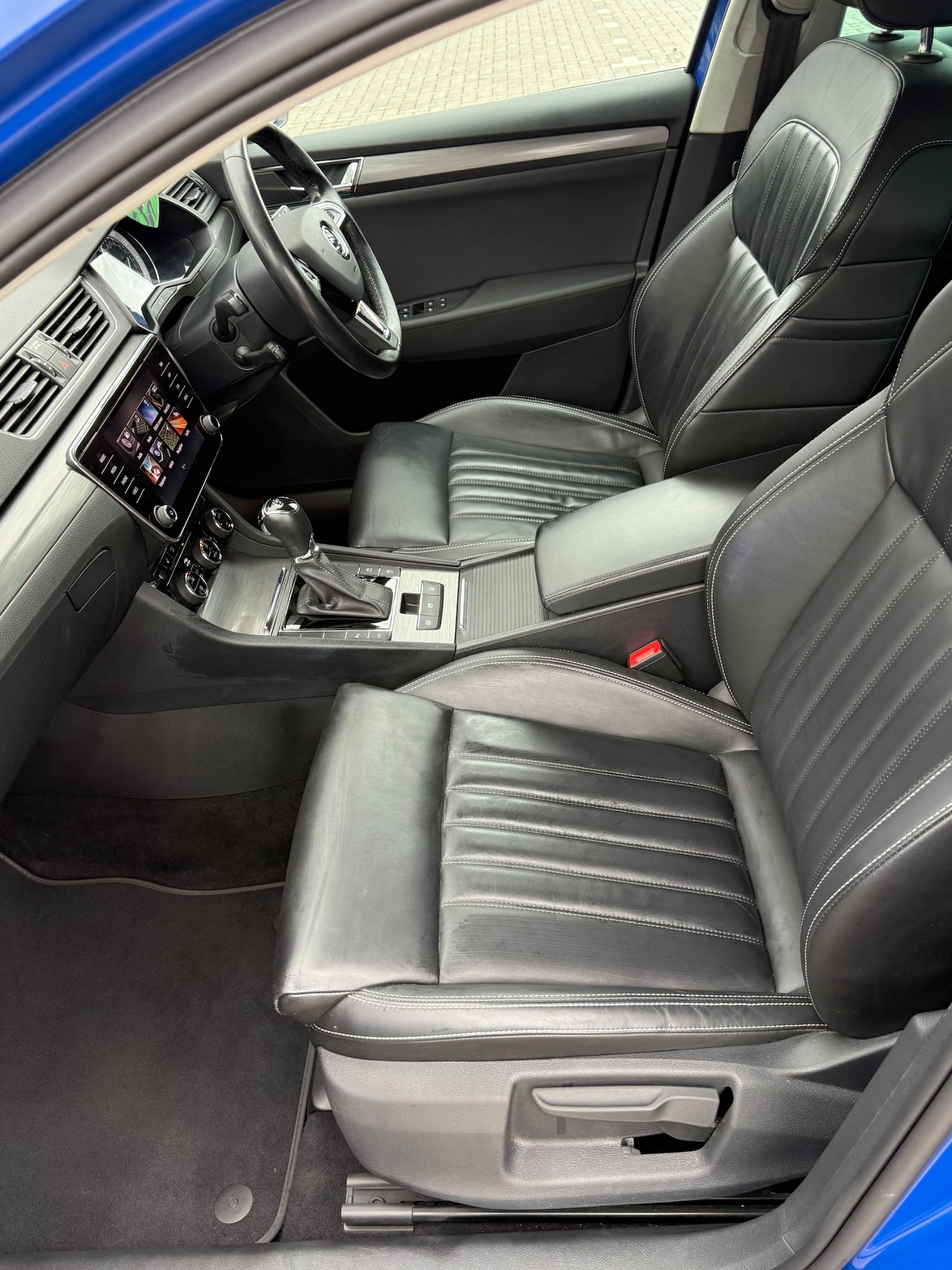 Used Skoda Superb 2020 for sale - 76418575: Photo 24