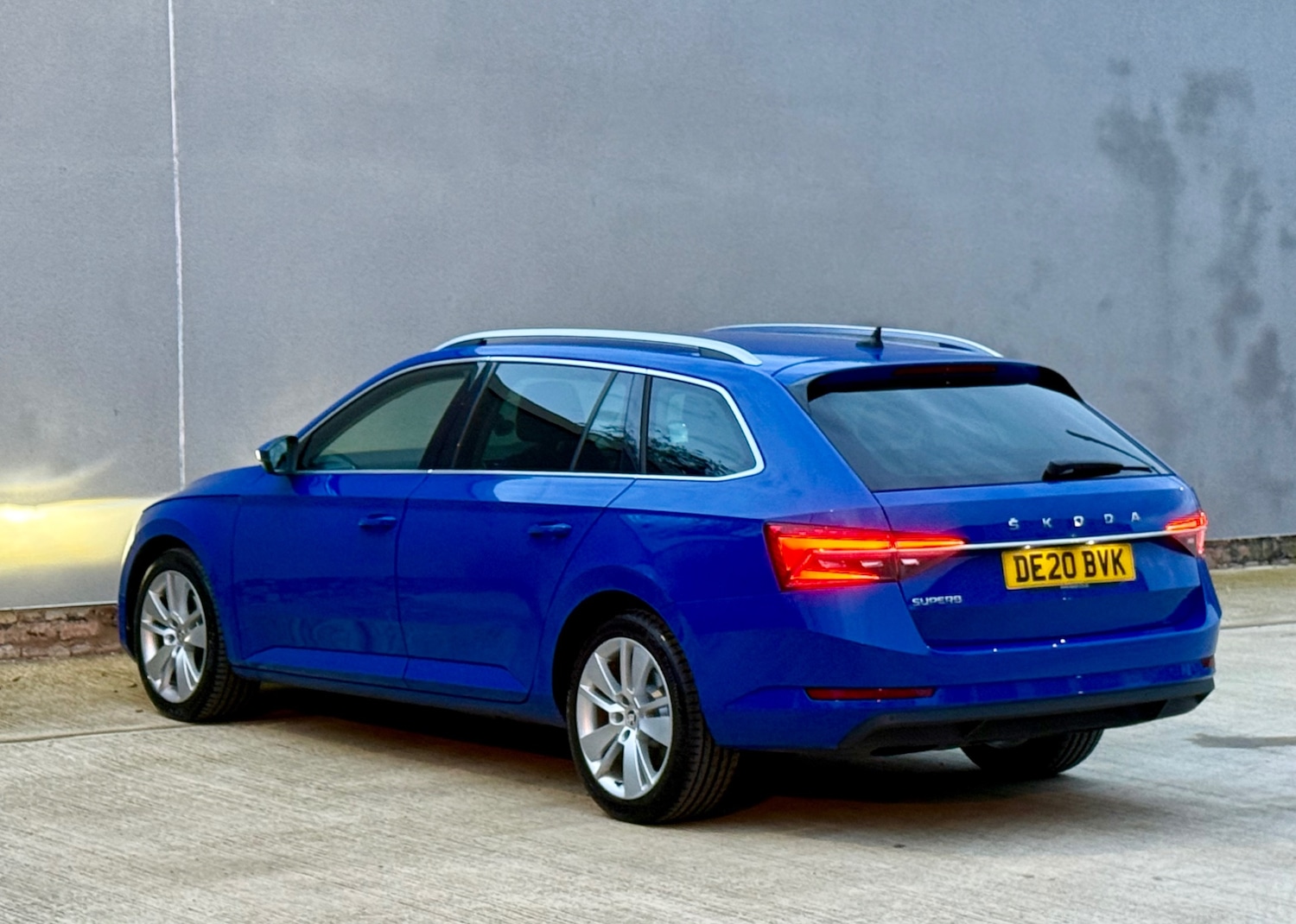 Used Skoda Superb 2020 for sale - 76418575: Photo 6