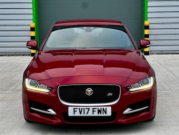 Used Jaguar XE 2017 for sale - 76246472: Photo