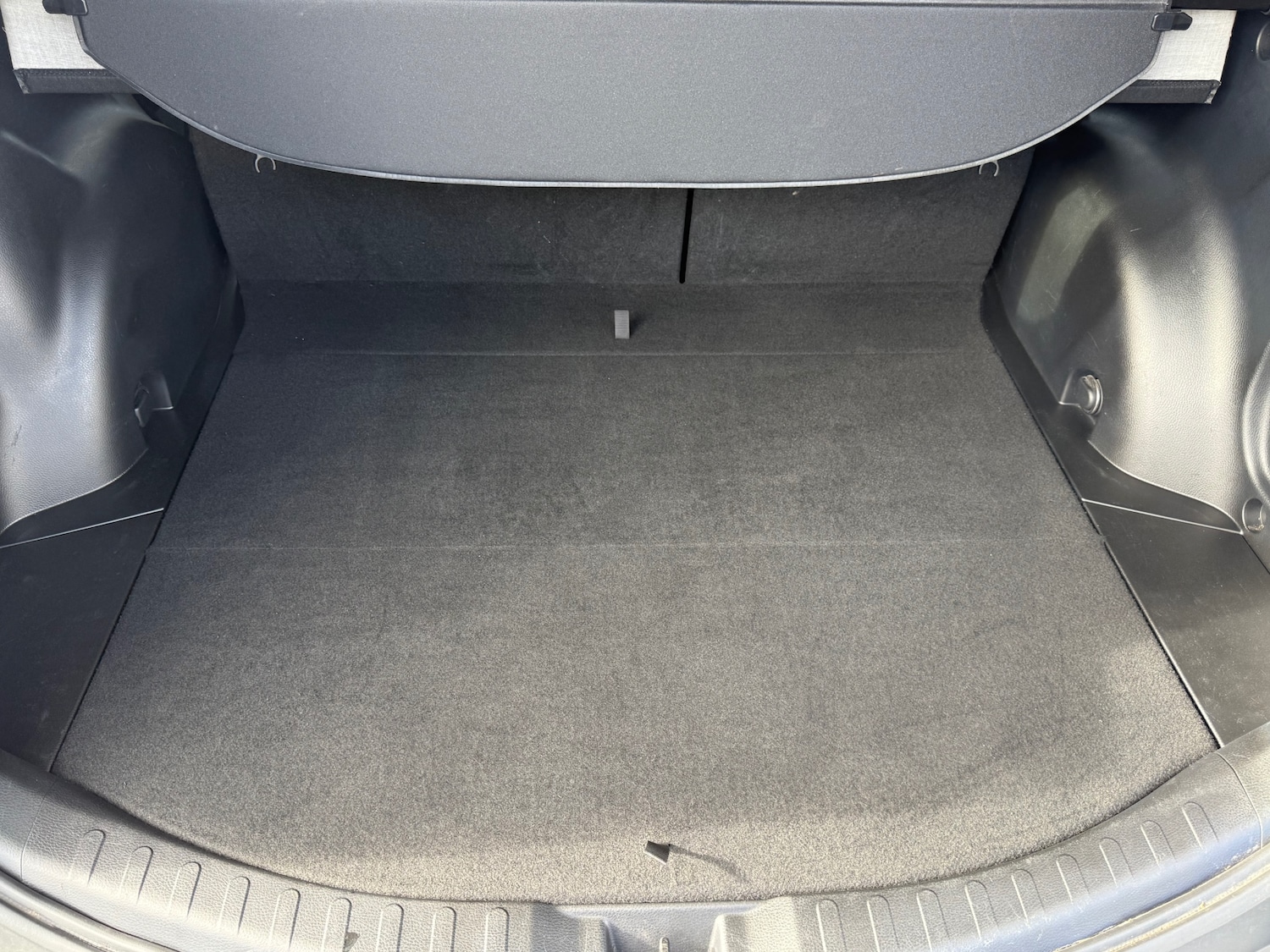 Used Toyota RAV4 2015 for sale - 76334858: Photo 13