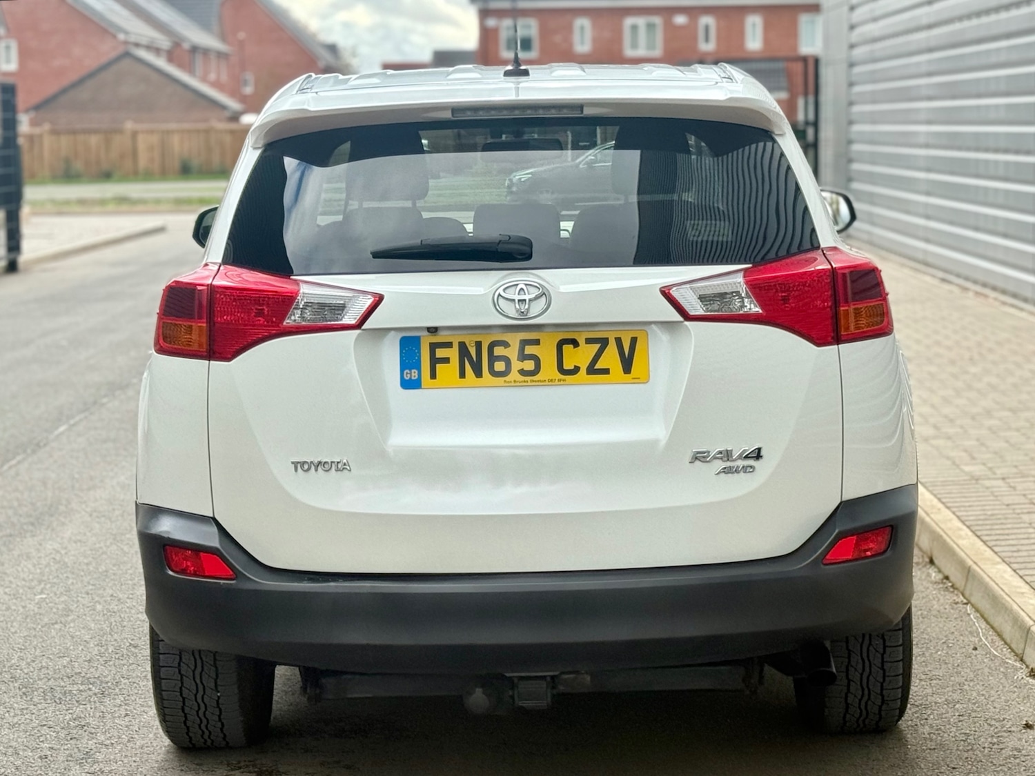 Used Toyota RAV4 2015 for sale - 76334858: Photo 28
