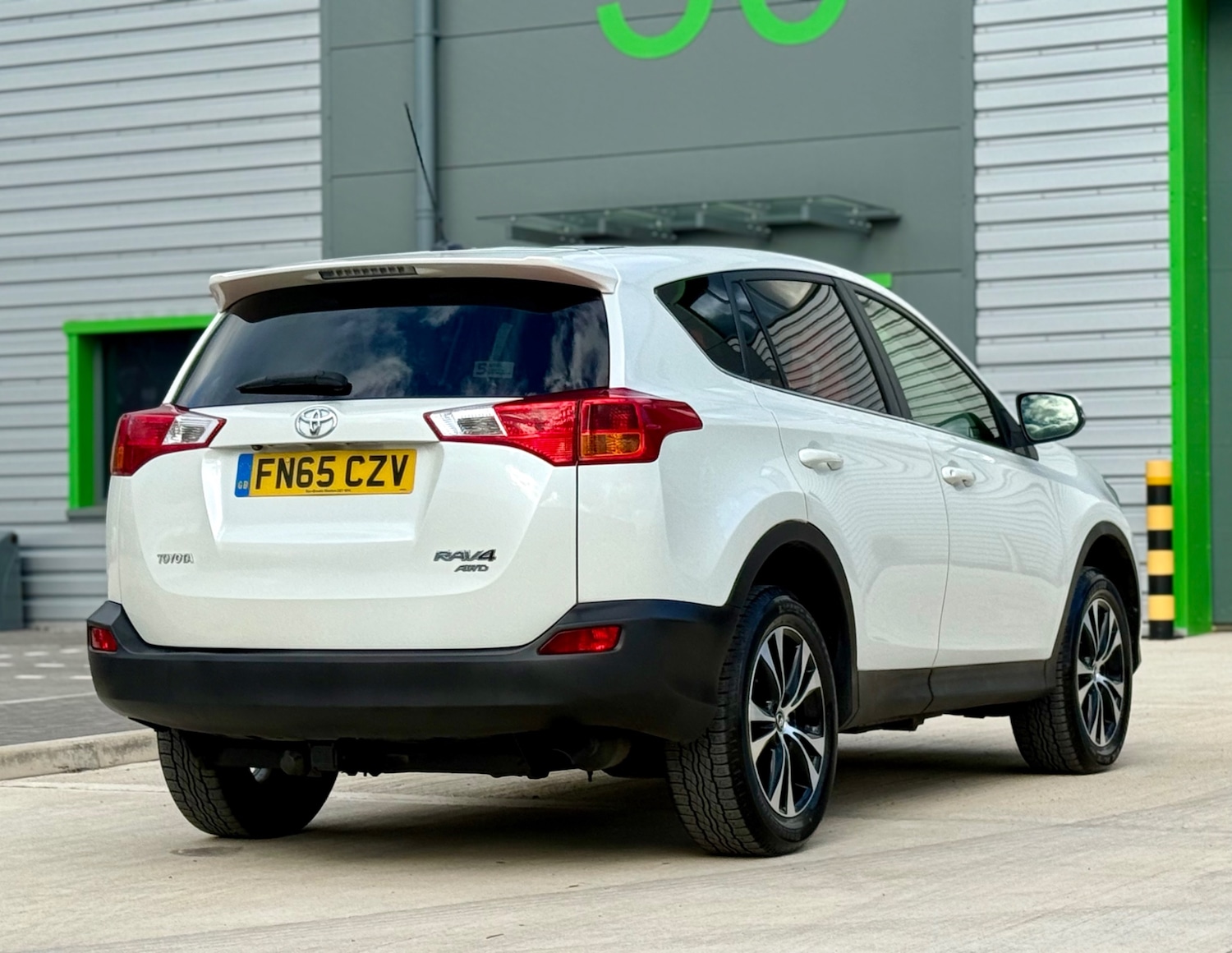 Used Toyota RAV4 2015 for sale - 76334858: Photo 52