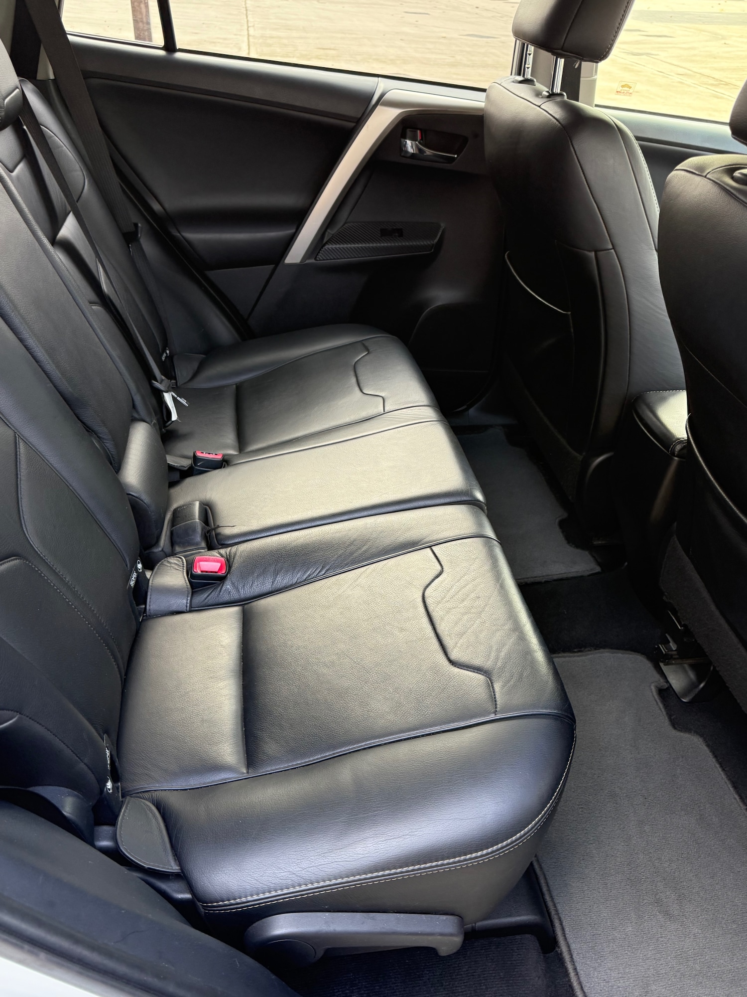 Used Toyota RAV4 2015 for sale - 76334858: Photo 66