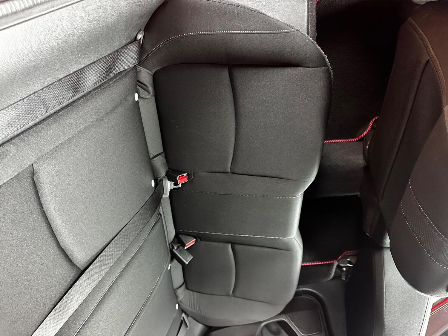 Used Honda Civic 2017 for sale - 77688991: Photo 16