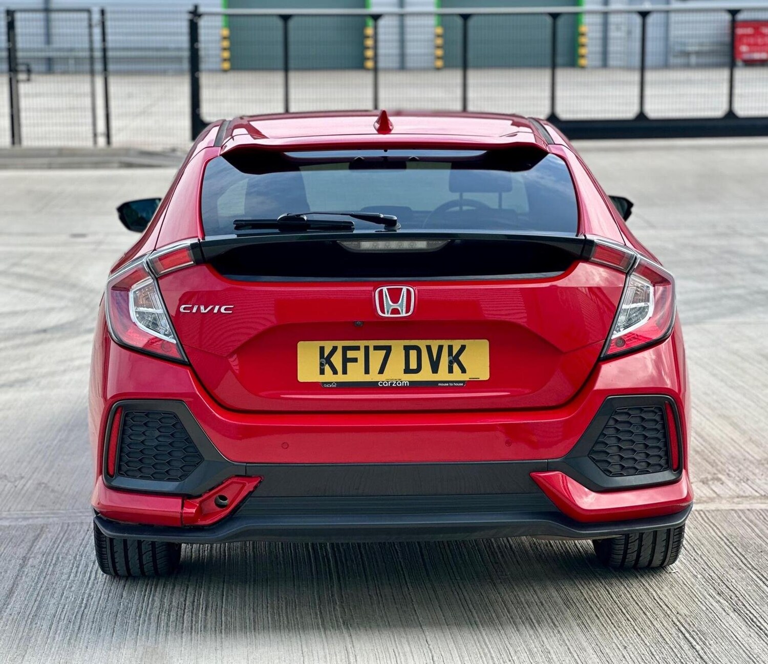 Used Honda Civic 2017 for sale - 77688991: Photo 56