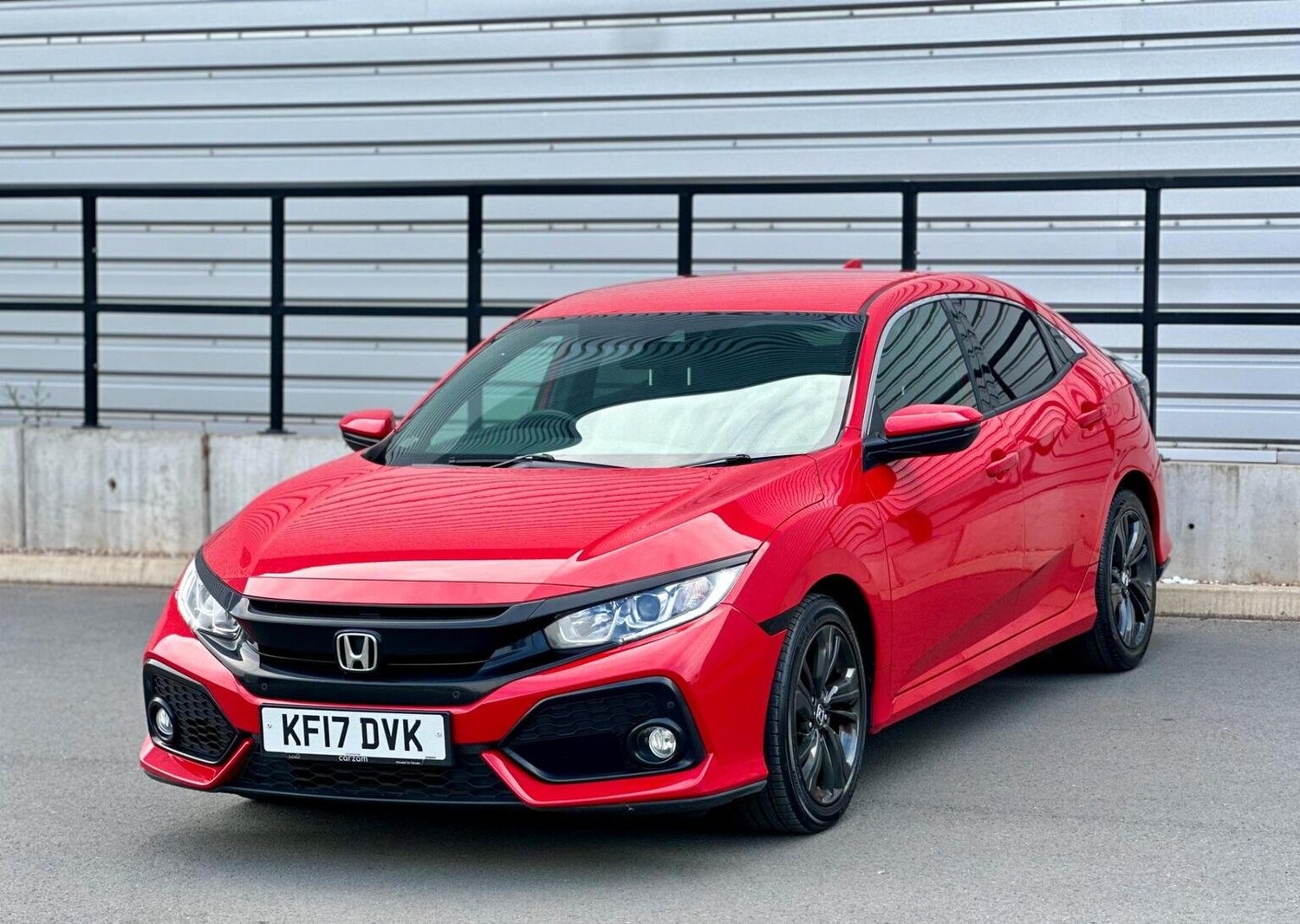 Used Honda Civic 2017 for sale - 77688991: Photo 64