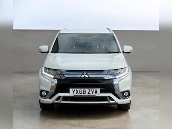 Used Mitsubishi Outlander 2018 for sale - 77438699: Photo
