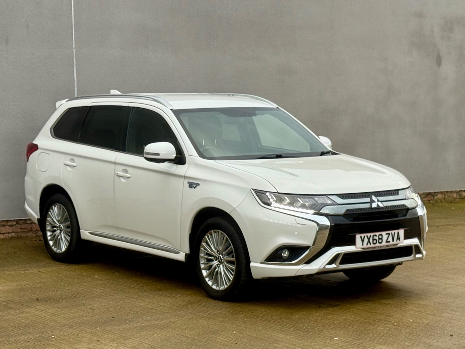 Used Mitsubishi Outlander 2018 for sale - 77438699: Photo 49