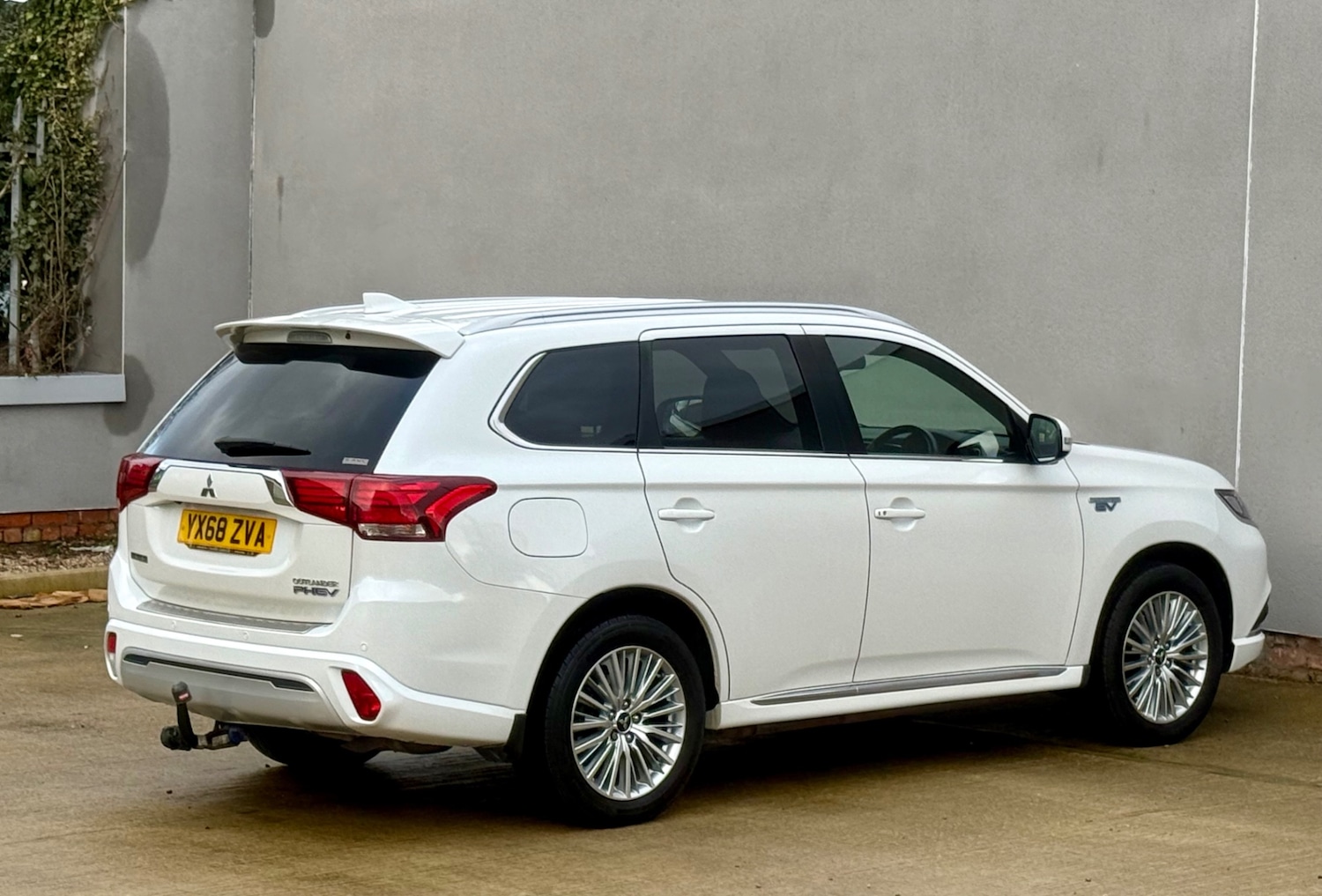 Used Mitsubishi Outlander 2018 for sale - 77438699: Photo 54