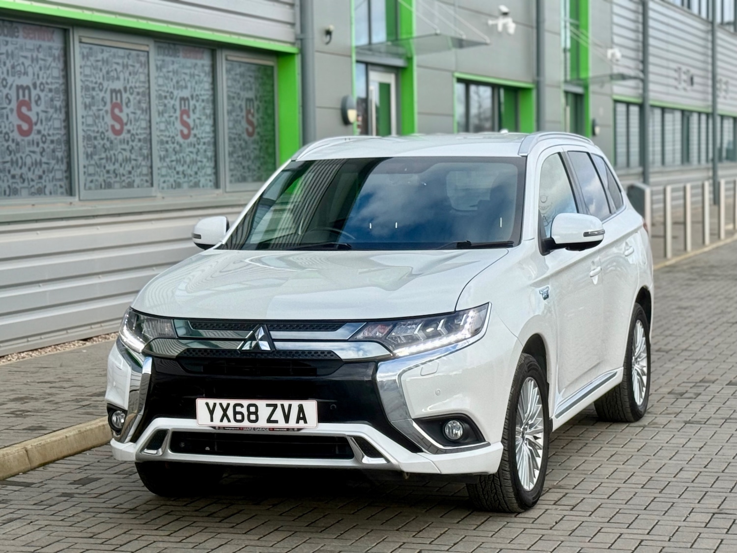Used Mitsubishi Outlander 2018 for sale - 77438699: Photo 61
