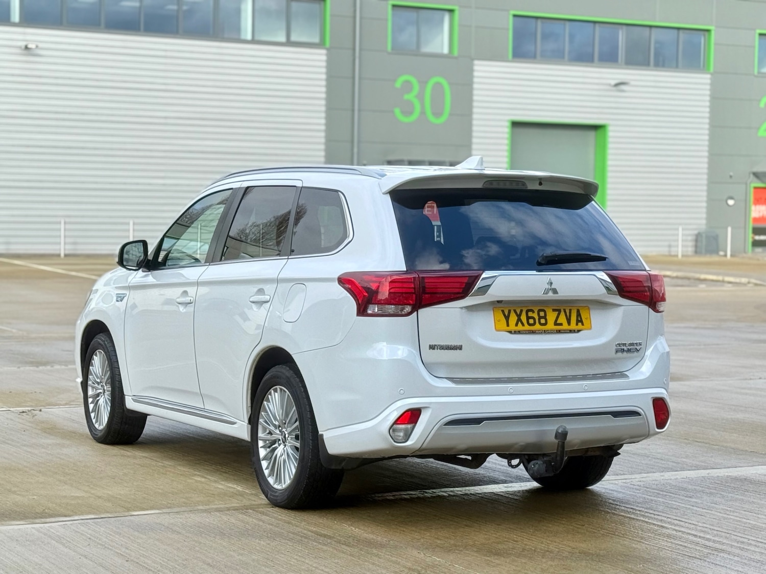 Used Mitsubishi Outlander 2018 for sale - 77438699: Photo 71