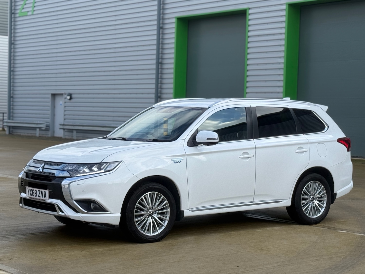 Used Mitsubishi Outlander 2018 for sale - 77438699: Photo 72