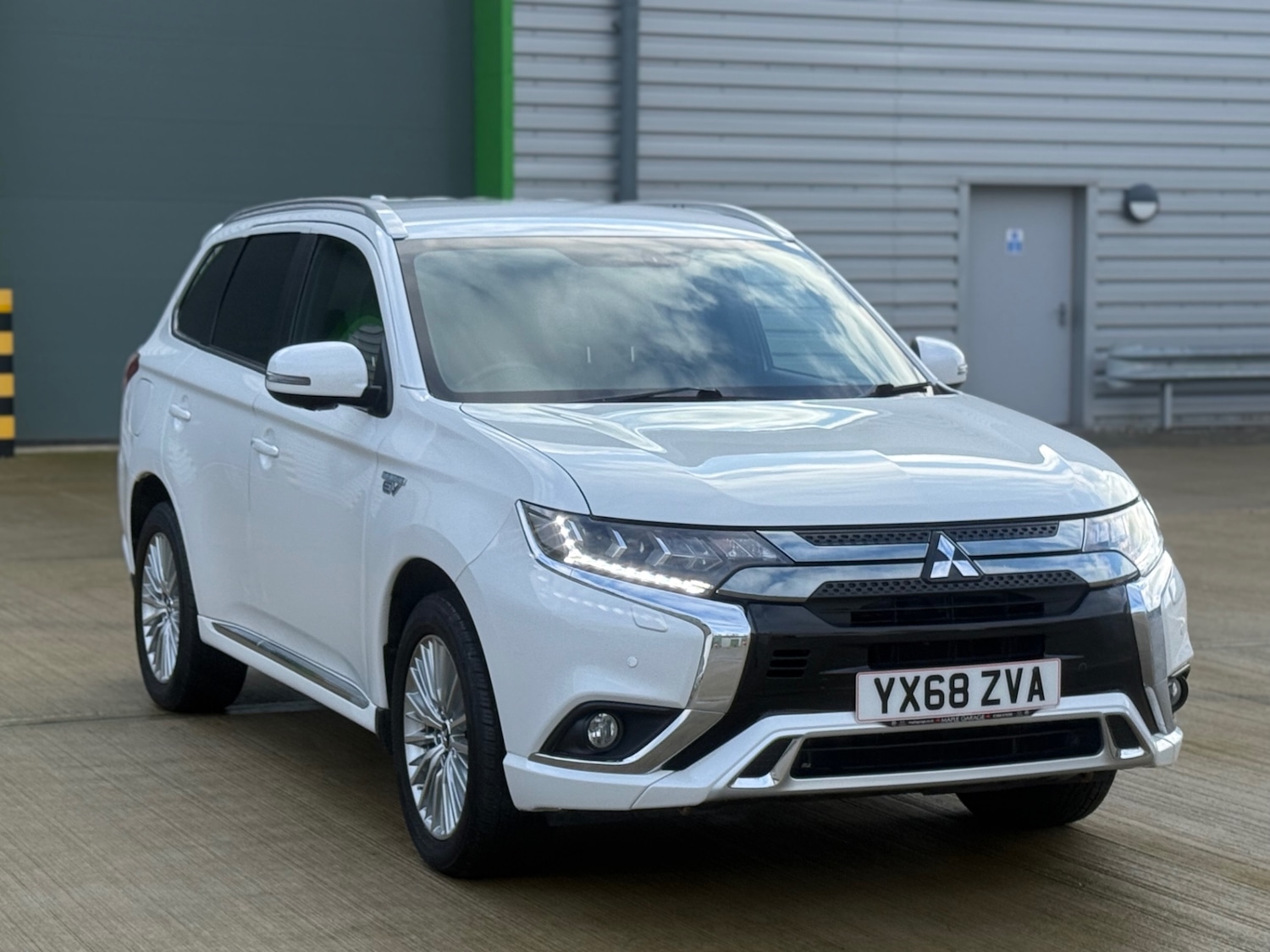 Used Mitsubishi Outlander 2018 for sale - 77438699: Photo 75
