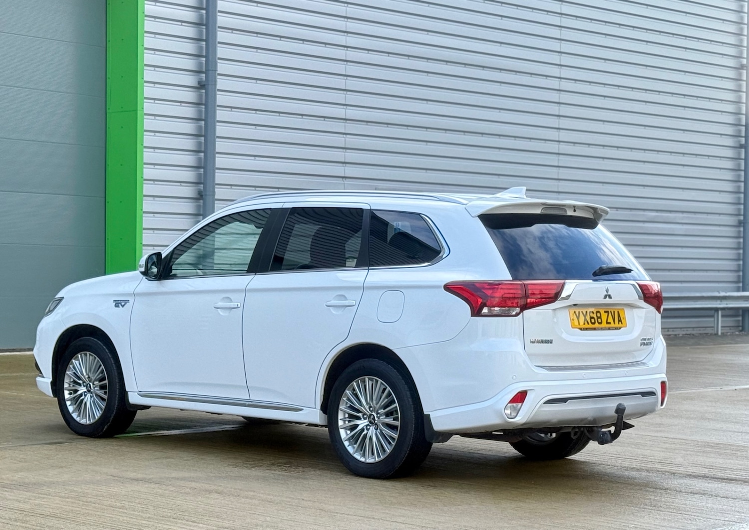 Used Mitsubishi Outlander 2018 for sale - 77438699: Photo 84