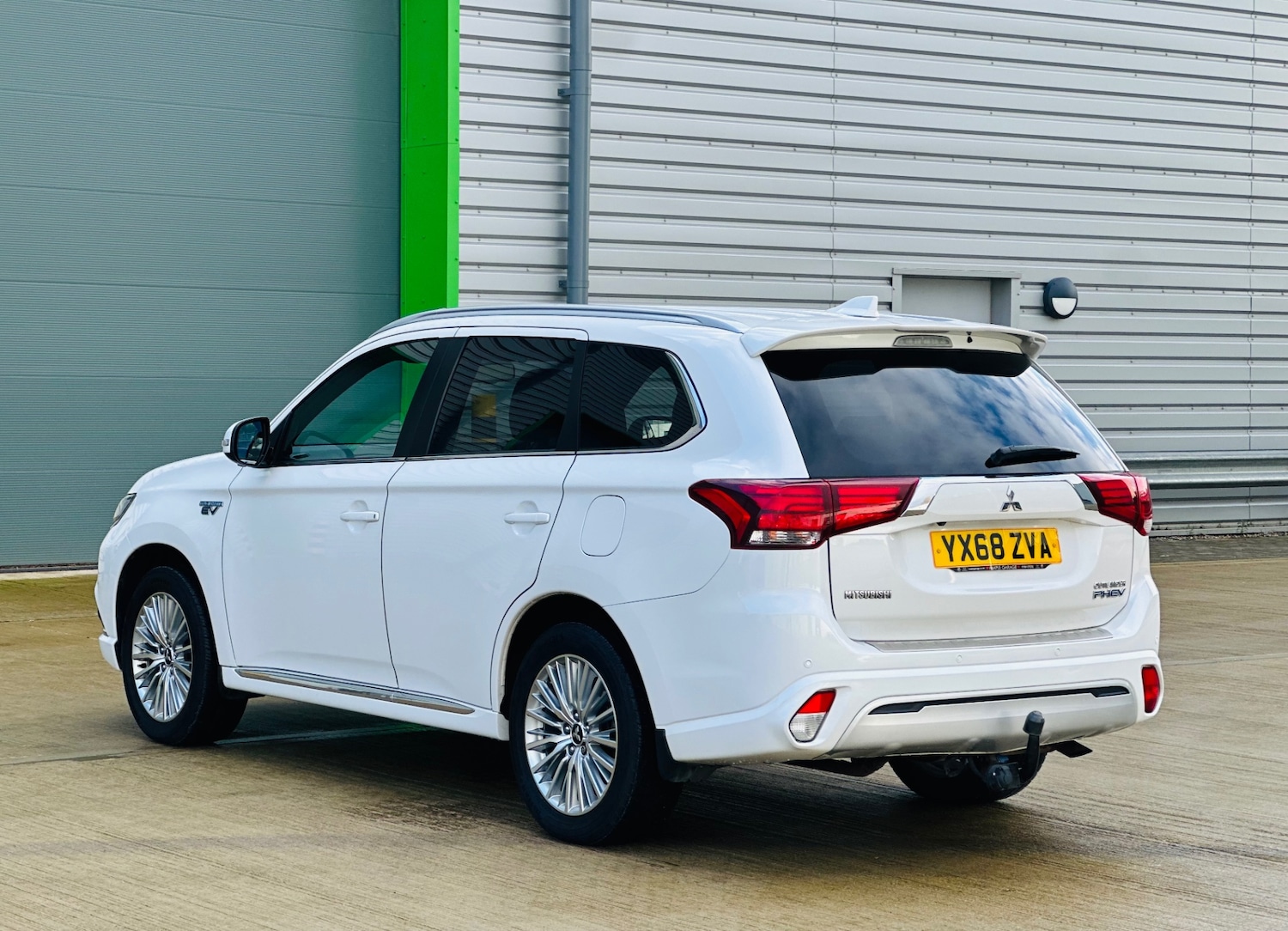 Used Mitsubishi Outlander 2018 for sale - 77438699: Photo 88