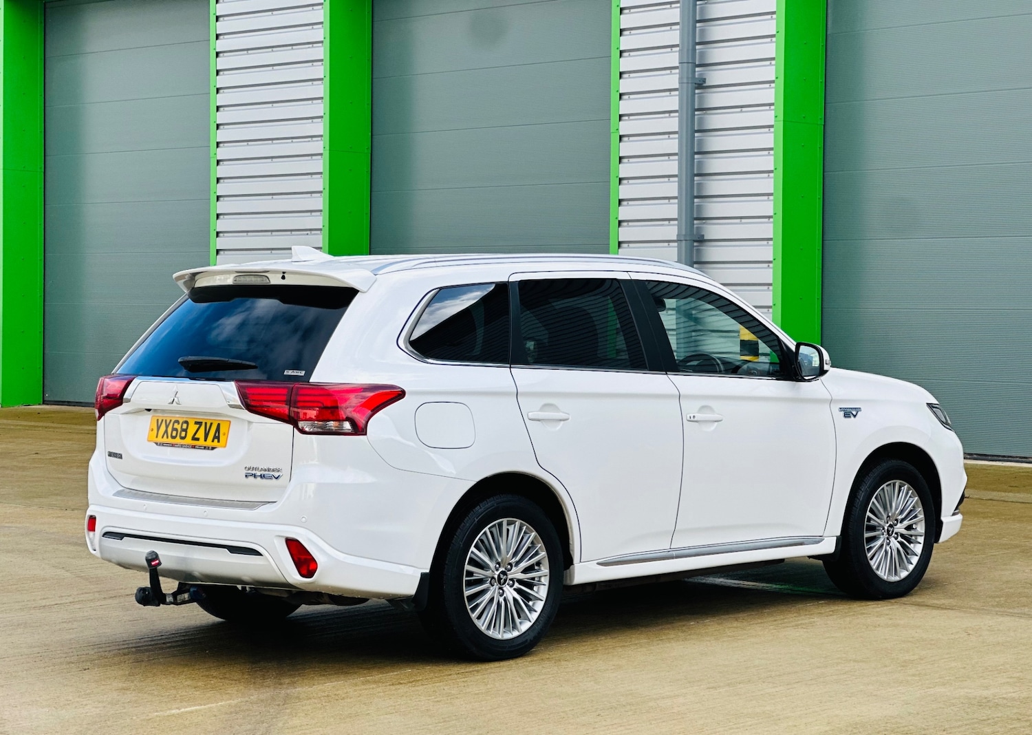 Used Mitsubishi Outlander 2018 for sale - 77438699: Photo 90