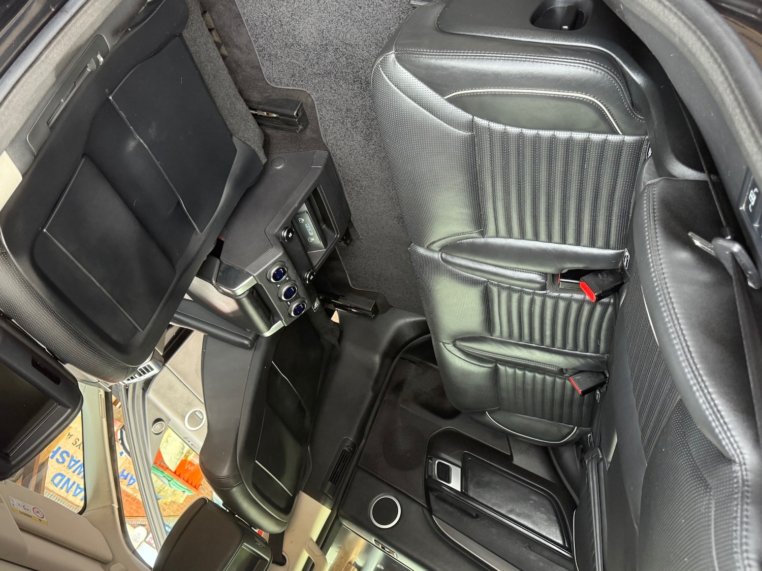 Used Land Rover Discovery 2018 for sale - 77201634: Photo 12