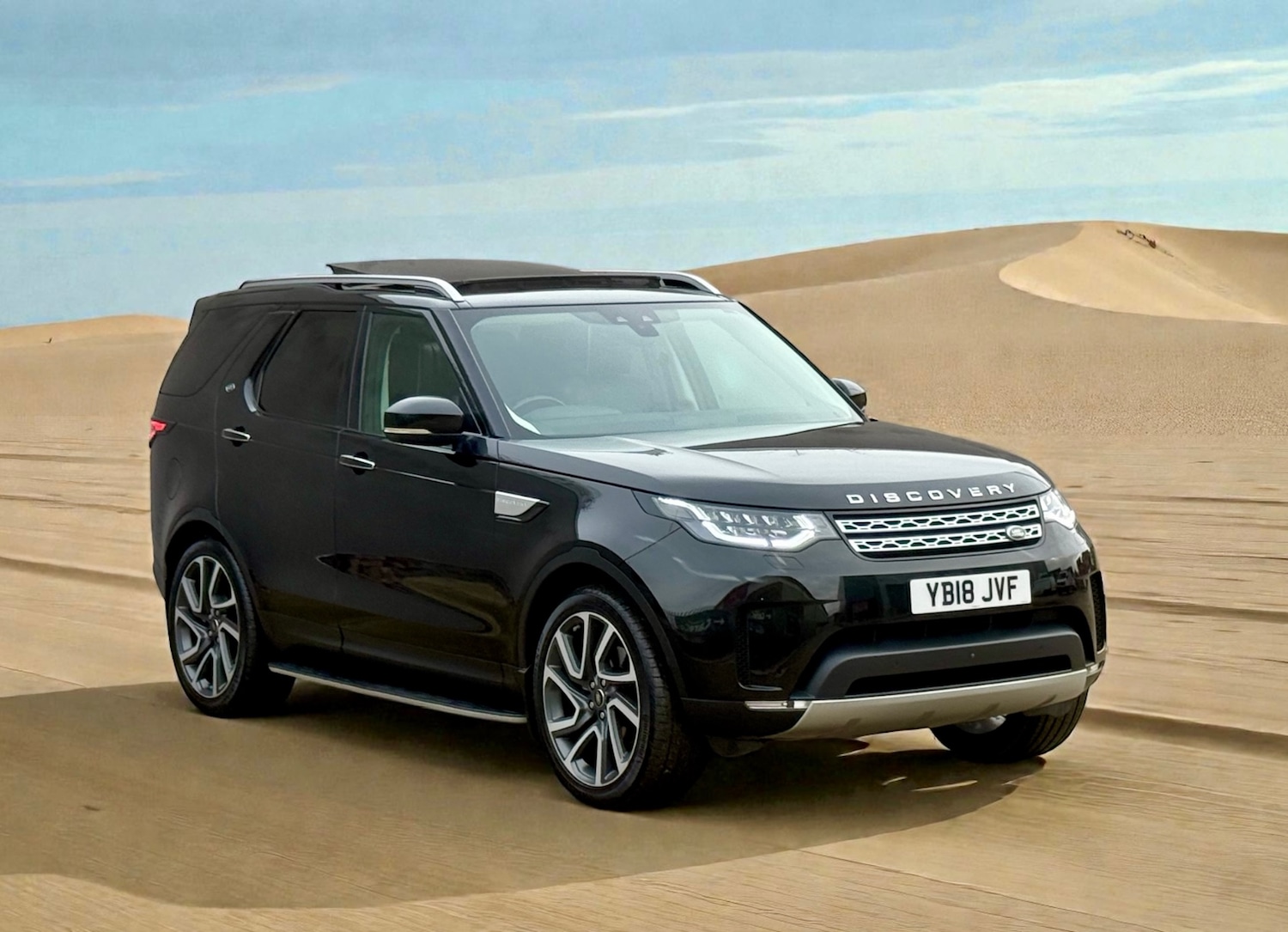 Used Land Rover Discovery 2018 for sale - 77201634: Photo 2
