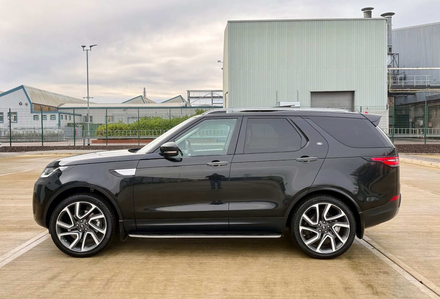 Used Land Rover Discovery 2018 for sale - 77201634: Photo 44