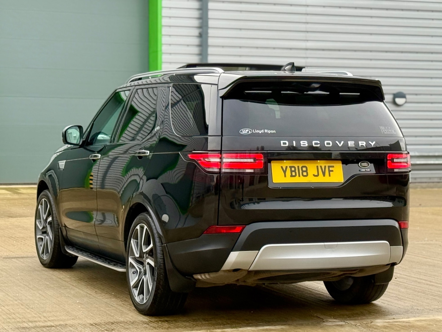 Used Land Rover Discovery 2018 for sale - 77201634: Photo 49