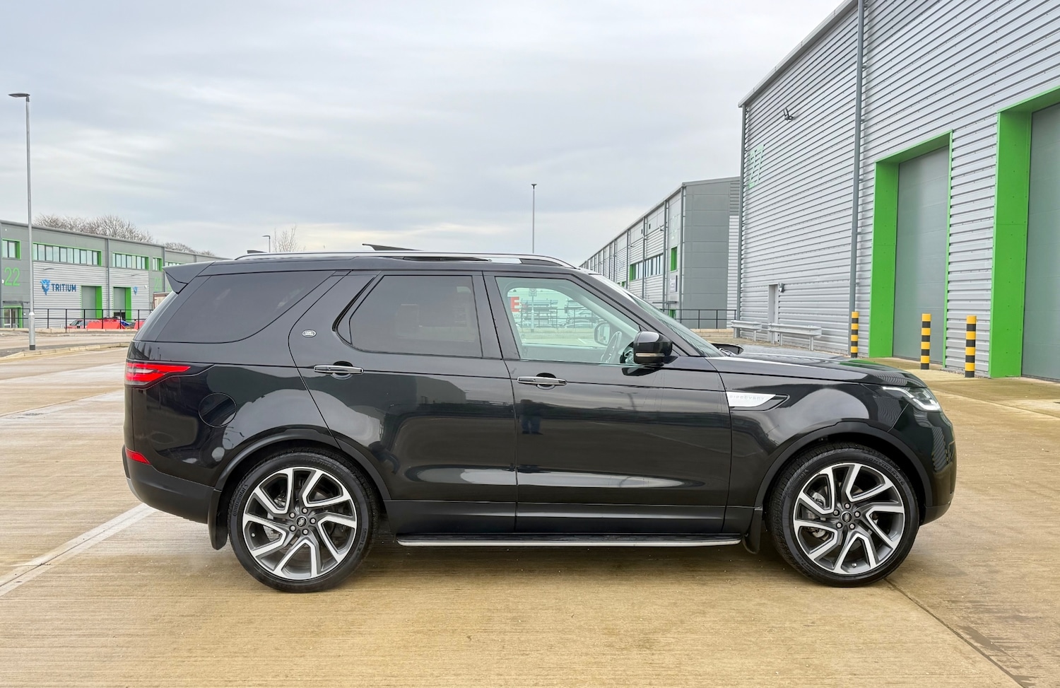 Used Land Rover Discovery 2018 for sale - 77201634: Photo 67