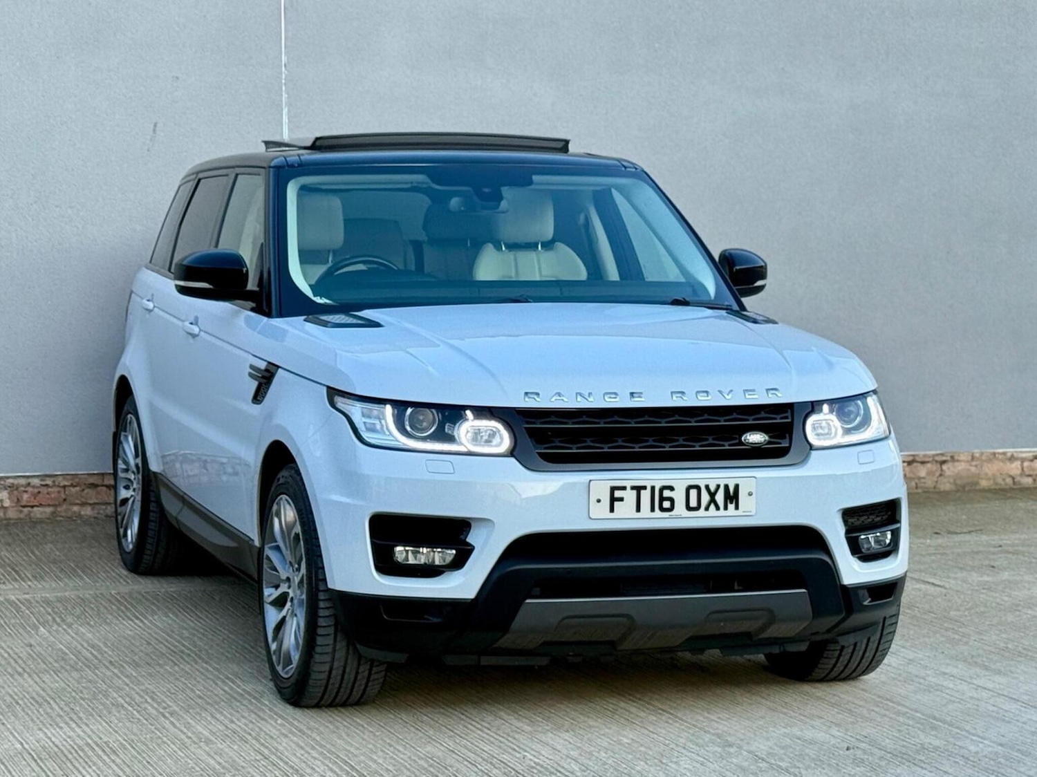 Used Land Rover Range Rover Sport 2016 for sale - 77759024: Photo 76