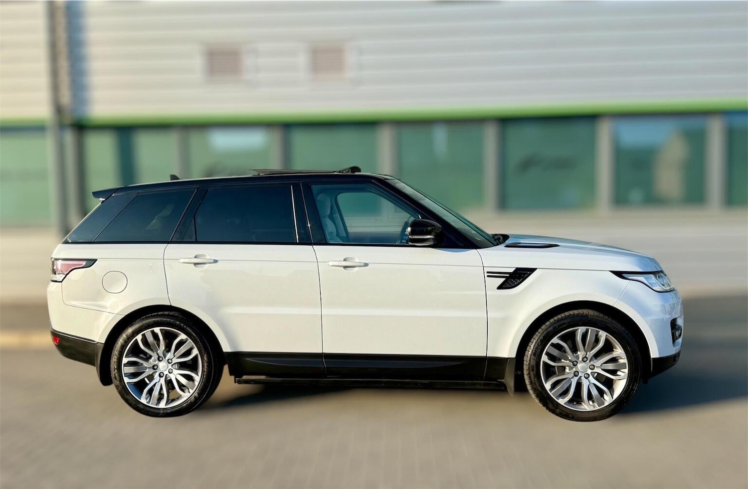 Used Land Rover Range Rover Sport 2016 for sale - 77759024: Photo 83