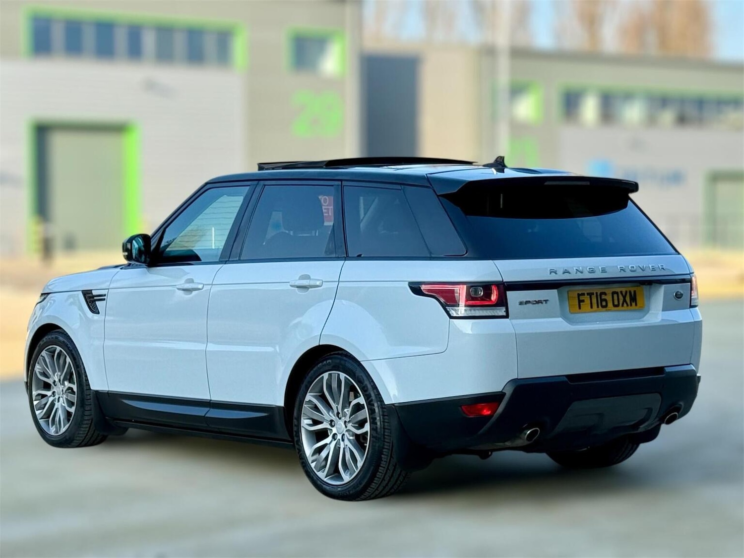 Used Land Rover Range Rover Sport 2016 for sale - 77759024: Photo 90