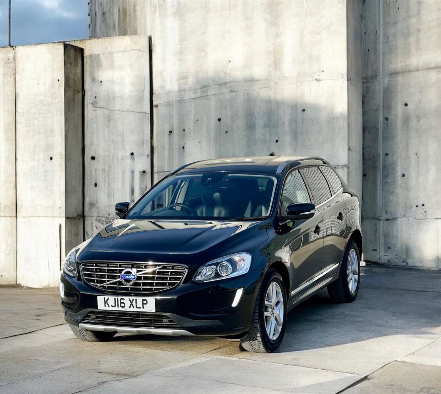 Used Volvo XC60 2016 for sale - 77688985: Photo 21